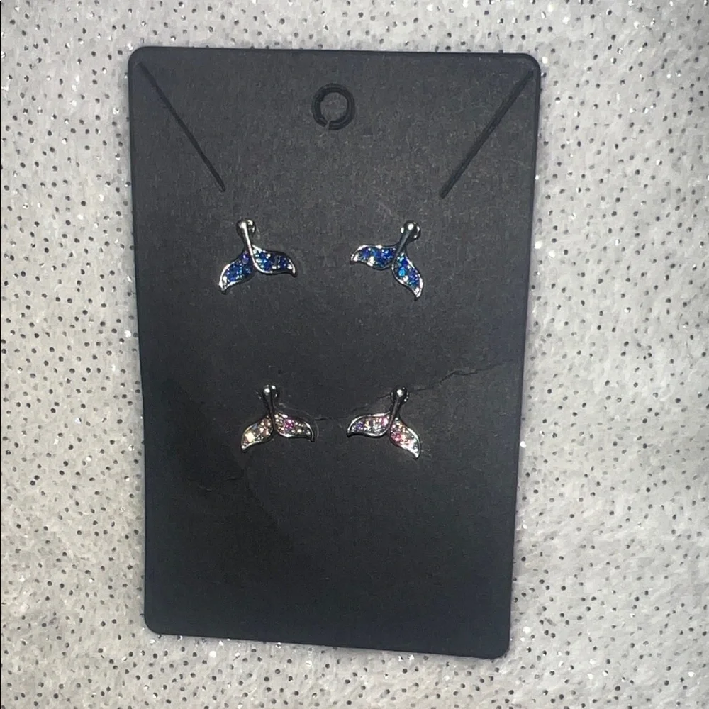 Sparkly silver tone whale/mermaid Tail Earrings. 2 pairs - Picture 3 of 4